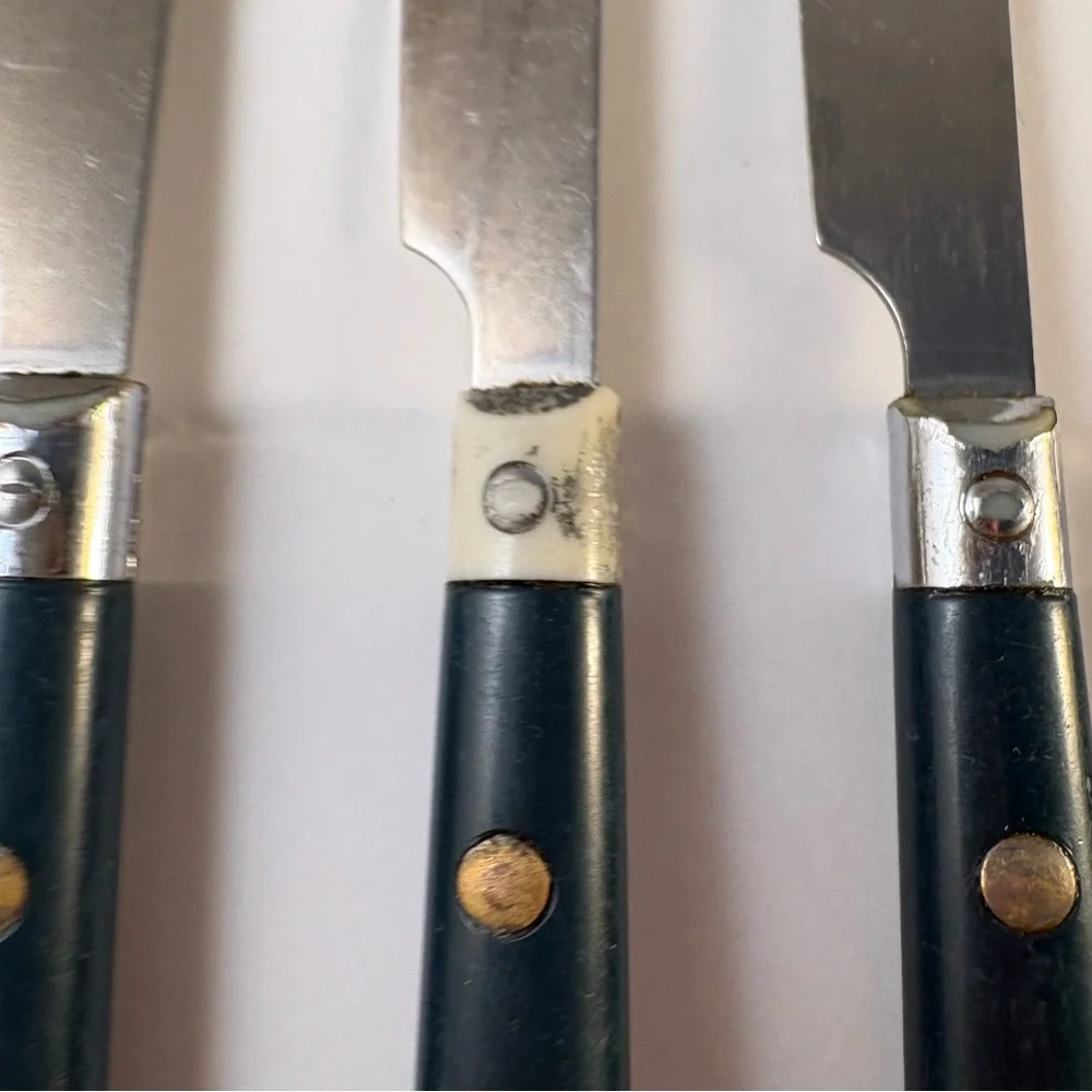 7 Rogers Hunter Green Stainless Flatware Plastic‎ Handle 5 Knives 2 Forks